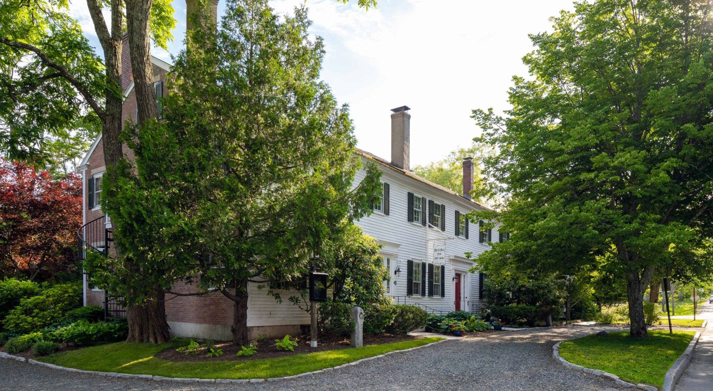 Historic Maine Coast Bed and Breakfast Blue Hill, ME Lodging