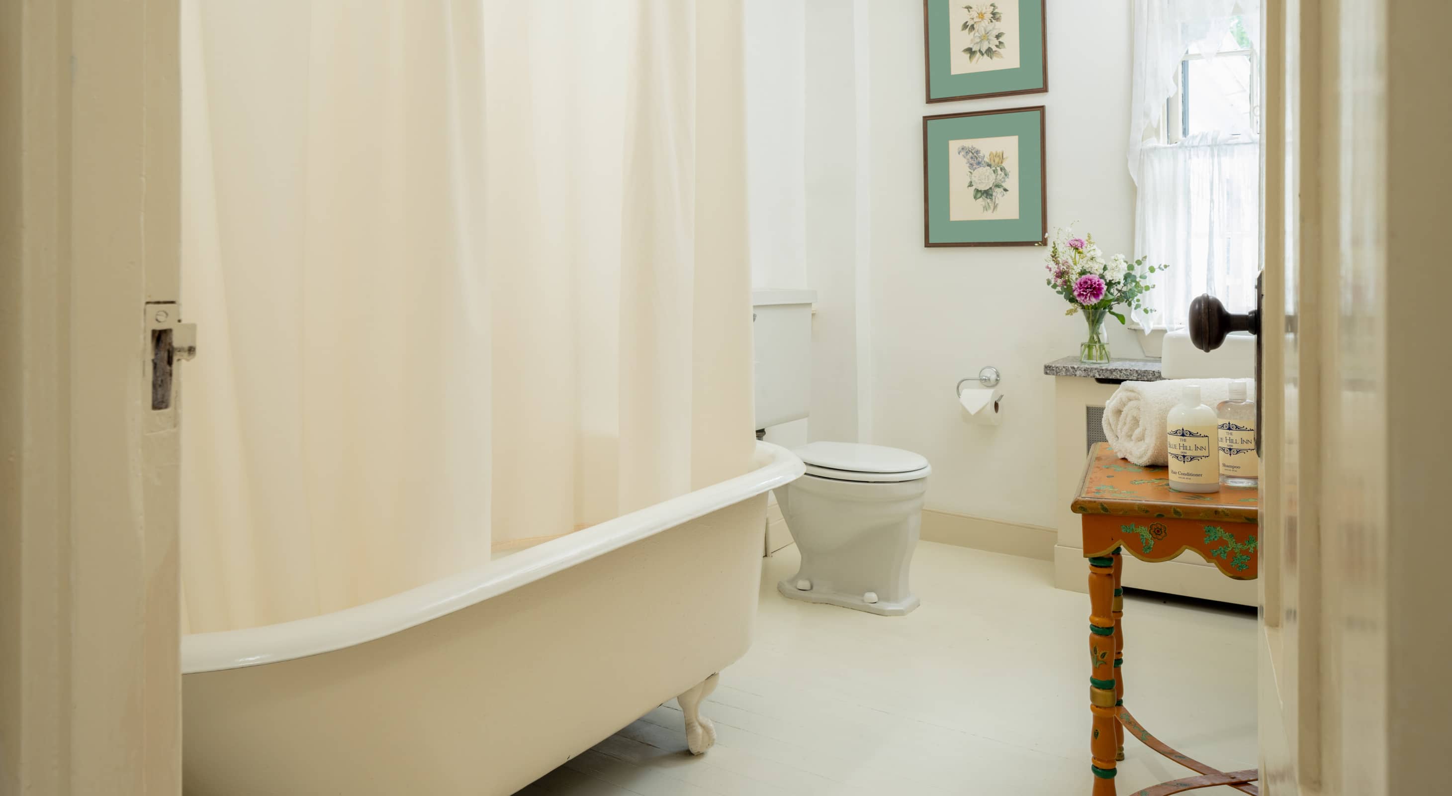 Room 3 bathroom with a antique clawfoot tub